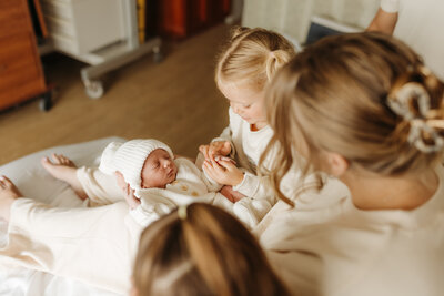 in hospital newborn photographer danville pa