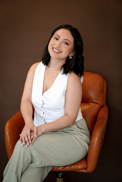 Northwest Arkansas esthetician smiling portrait