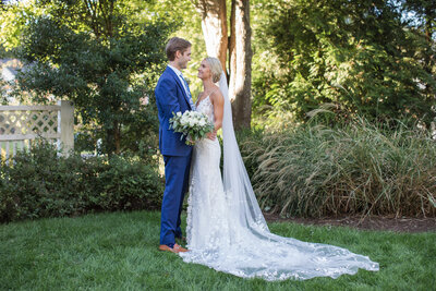 Virginia private estate wedding photo of couple by Maryland photographer, Christa Rae Photography