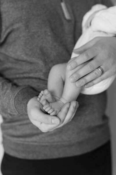 minneapolis-newborn-photographer-bauer-creative (24)