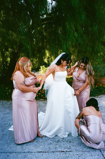 portrait of los angeles wedding photographer
