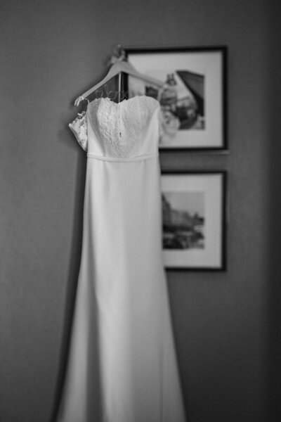wedding photos at Coffee Oysters & Champagne Bar in Toronto