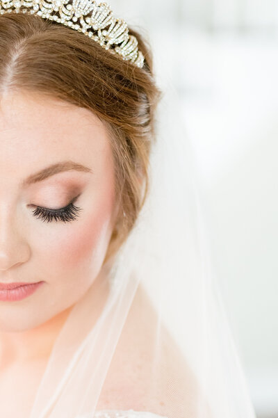 Closeup of bride's makeup.
