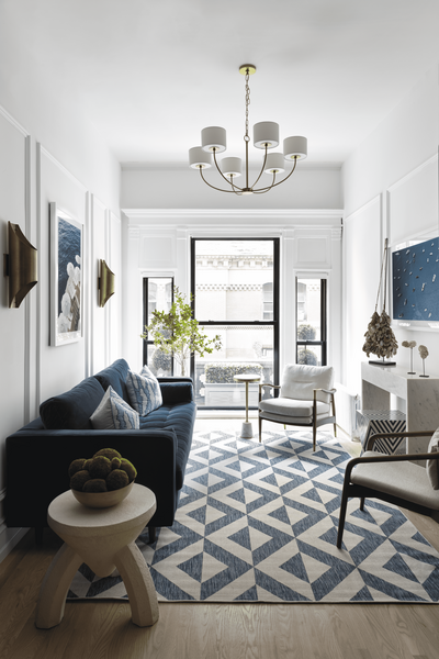 The LightLine Therapy office space in Manhattan is designed to put clients at ease. This serene setting reinforces trust and comfort, encouraging therapy for professionals, creatives, and individuals seeking emotional clarity.