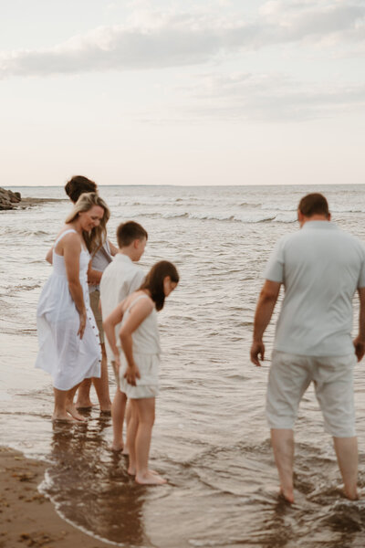 Moments-by-morgan-moncton-family-photographer-lifestyle-session3