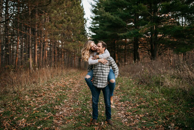 peoria wedding photographer captures couple