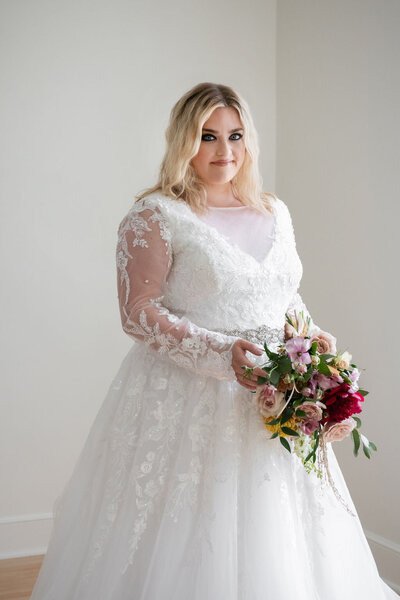 VIVIA LACE