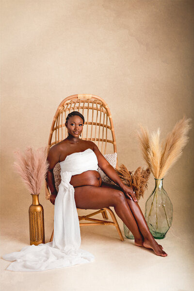 Raleigh black maternity photographer-1