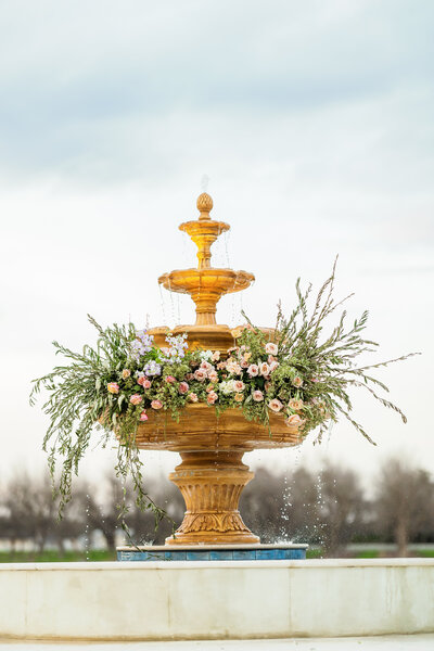Fountain Flowers Valdosta wedding