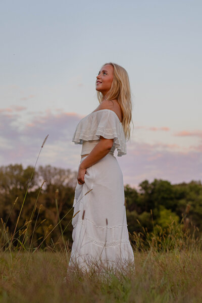 field photography, senior session, senior photographer, Des Moines photographer, Iowa photographer, Midwest Photographer