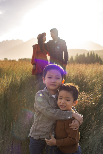 Familyphotoshoot_ohdarlingcreativestudio_picniquequeenstown_FL40