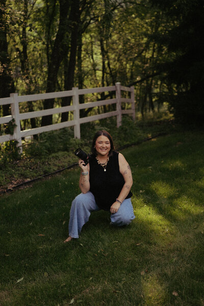 Personal branding photography Pittsburgh portrait photographer Pennsylvania creative portraits documentary photography.