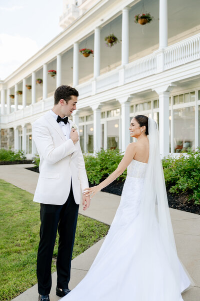 Anna Solo Photography Omni Mount Washington Weddings New England luxury weddings