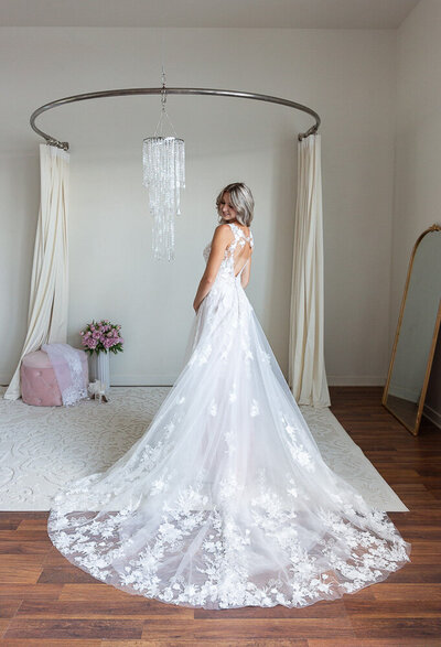 Kalamazoo, MI bridal boutique and wedding dress shop