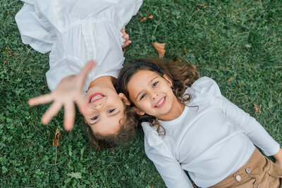 Eliana-Melmed-Photography-Chicago-LosAngeles-Jewish-WeddingPhotographer-Family-00015