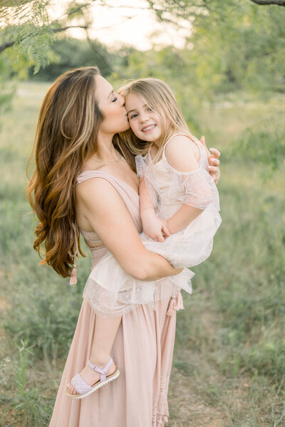DFW Family Photographer serving the North DFW and surrounding areas