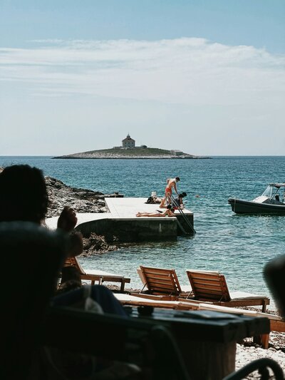 hvar