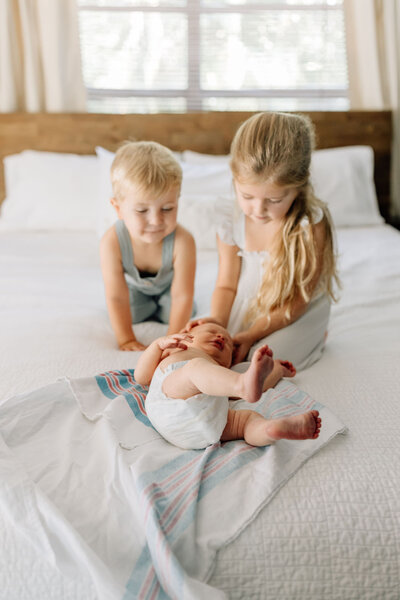 newborn lifestyle photography