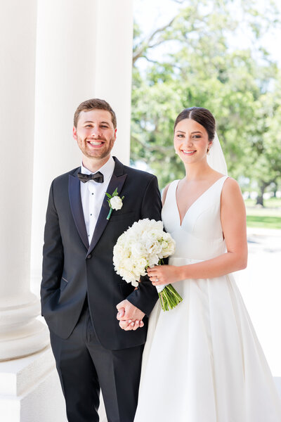 bride and groom at oak crest mansion in pass christian