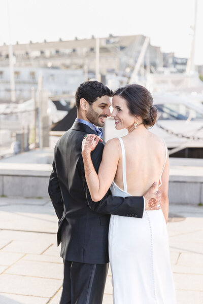 Classic couple gets married at the Stateroom in Boston