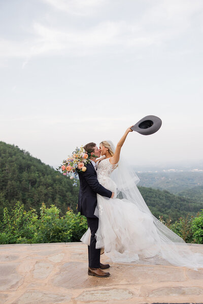Luxury Smoky Mountain Destination Wedding Venue
