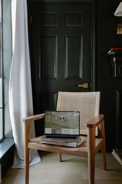 hey-ambr-creative-showit-website-designer-for-small-businesses-and-photographers00001