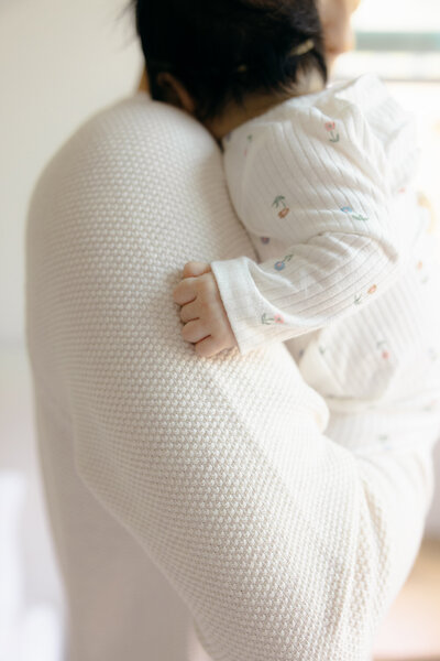 newborn baby feet