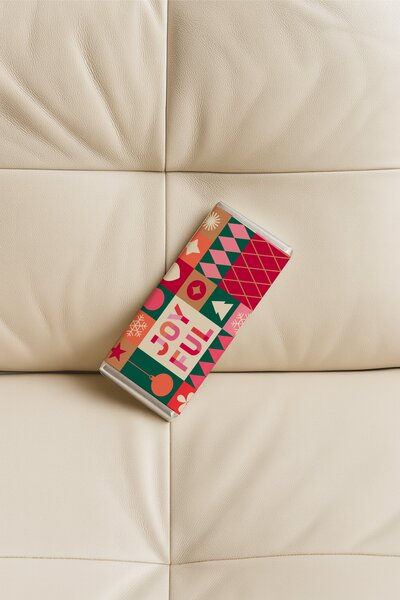 Barilliant luxury personalised chocolate bar in a joyful Christmas design, perfect for festive gifting and celebrations.