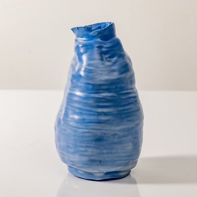 Michelle-Spiziri-Abstract-Artist-Ceramics-Dysmorphic-Vases-Blue-Porcelain-Vase-3