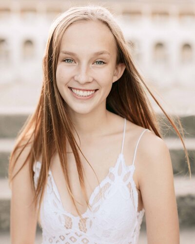 Senior graduation photo at St Vincent's courtyard in San Rafael