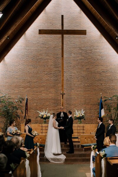 Tiina and Mark wedding details