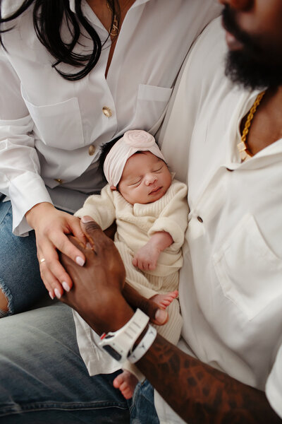 denver nuggets player jeff greens newborn session in denver colorado