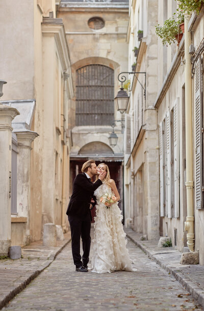 lela rose gown 4th arrondissement