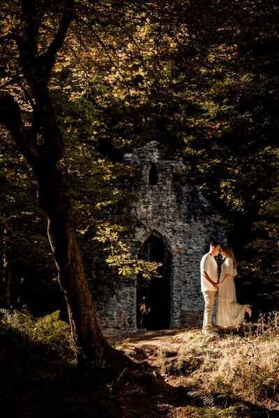engagement couple photoshoot