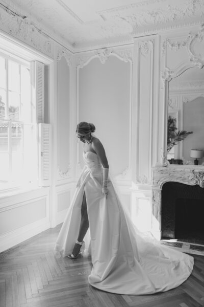 Lauren E. Bliss Photography Pennsylvania East Coast Destination Wedding Photographer Photography Editorial Luxury High End Chic Couples Couple Modern Romantic Engagement Weddings Lifestyle Portraits