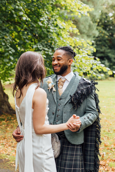 Wedding couple at Carberry Tower in Edinburgh