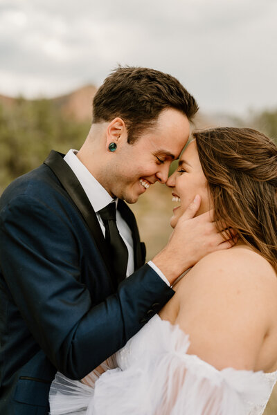 newlyweds pose in arizona landscape