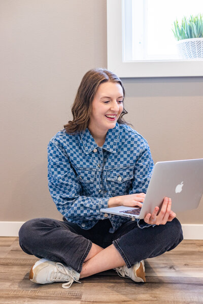 Kensi Bolkema Virtual Assistant Headshot