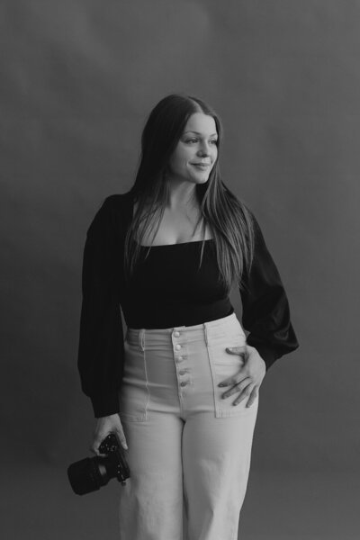 branding studio photoshoot of elopement photographer