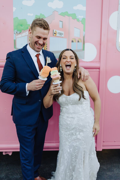 Wedding photos with icecream truck in Chicago