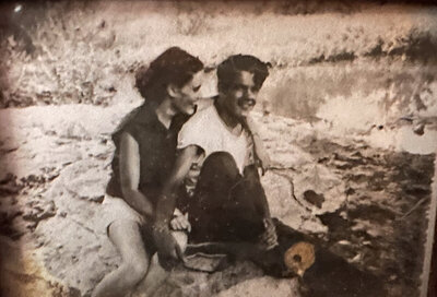 Vintage photo of Jennifer Mosier's grandparents, captured by her great-grandfather - the image that inspired her love of photography