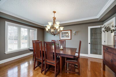 24 Worthington dining (1)