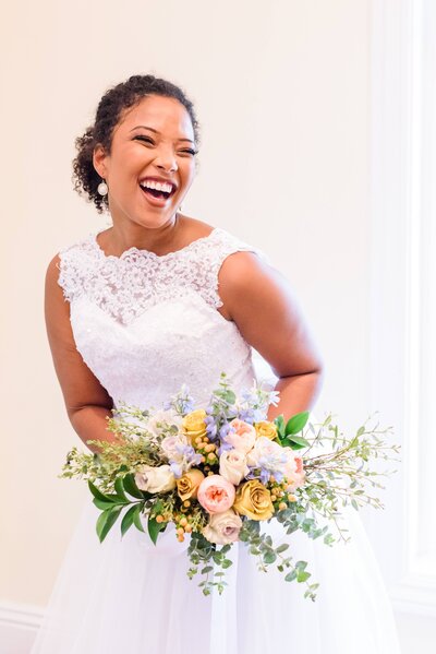 happy-laughing-bride-with-flowers