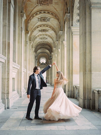 Paris engagement shoot - Harriette Earnshaw Photography-007