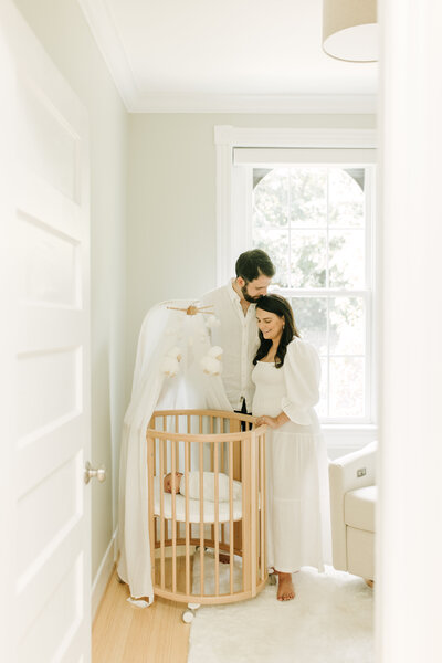 Documentary lifestyle photo of family on bed