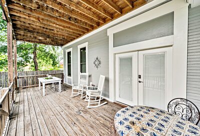 Covered porch  of historic vacation rental home in downtown Waco, TX