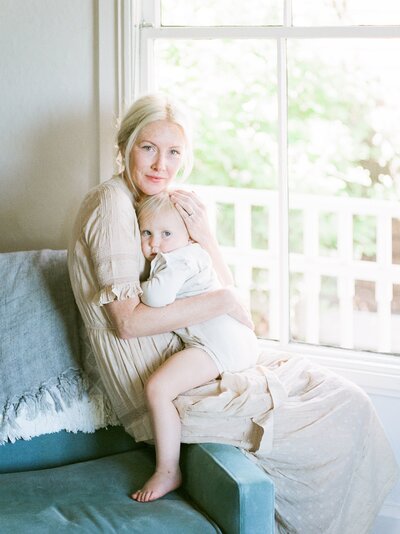 mother and daughter at home by Orlando newborn photographer.
