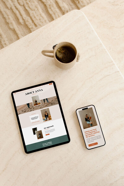 showit template customization example on phone and ipad