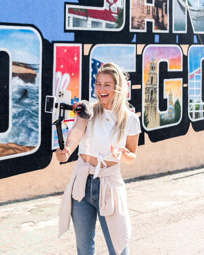 Branding photographer for creative women based in Southern California, Newport Beach, huntington beach — serving Southern California and beyond.
