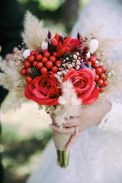 red-bouquet
